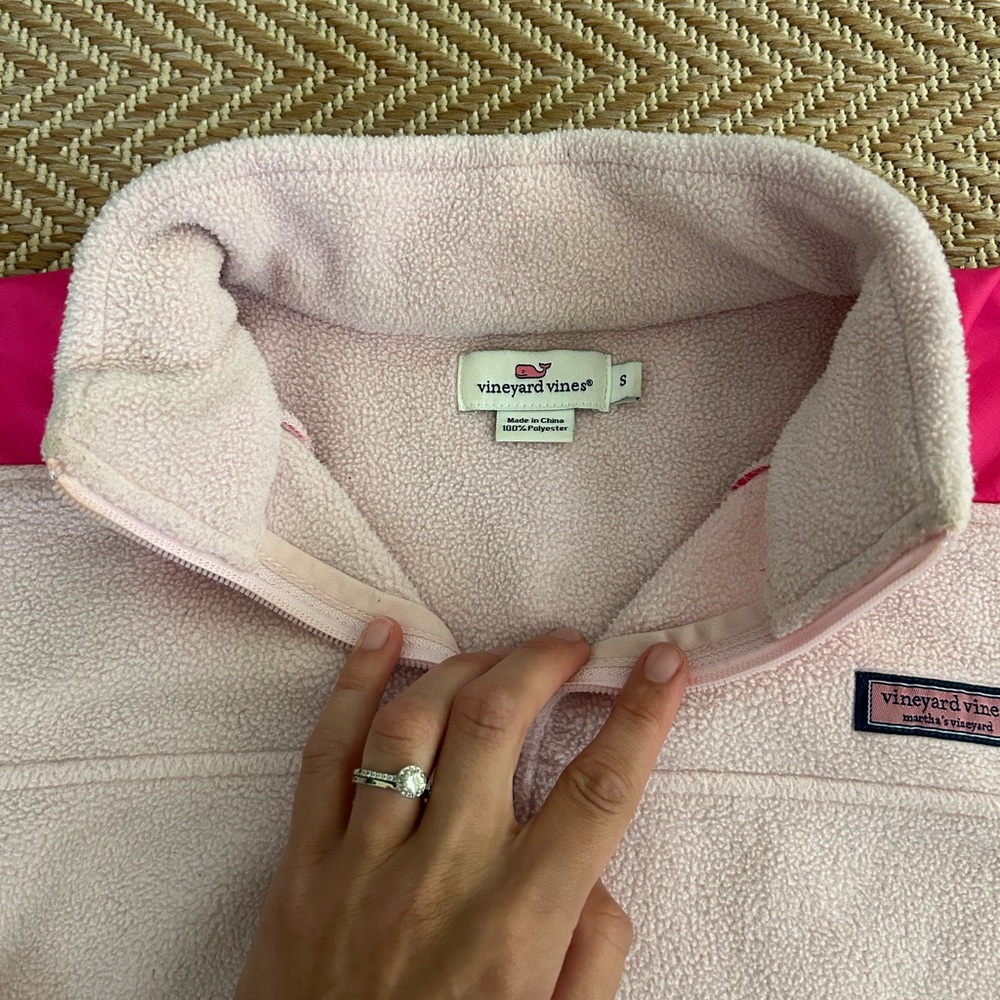 Vineyard Vines Fleece Quarter Zip - Picture 3 of 5